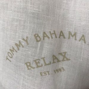 🌴 Tommy Bahama linen men’s shirt